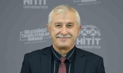 Dekan Mehmet Kutlu vefat etti