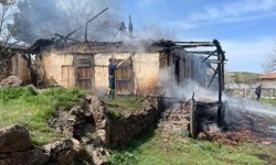 Metruk ev yandı