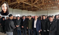 Genç anne gözyaşları arasında toprağa verildi