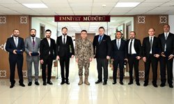 Asayiş ve Dolandırıcılık Şube ekiplerine plaket