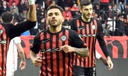 Eski takımına karşı oynayamacayak