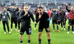 Galibiyet üçlüğü Kaptanlardan