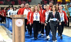 Curling heyecanı 57 okul ile başladı