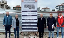 23 Nisan ve Albayrak yıkılıyor