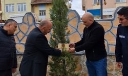Bekir Şahin  adına fidan dikti