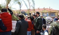 Vatandaşlara 2 bin fidan dağıtıldı