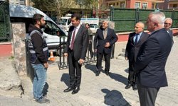 Kaymakam okulları denetledi