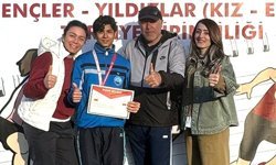 Özel Sporculardan bir altın iki gümüş madalya