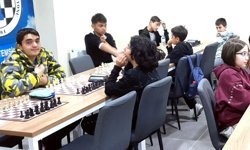 Gençler Satranç’da birinci Barkın Ata Çatak oldu