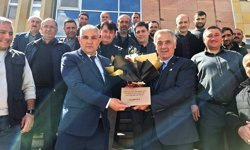 Abdullah Uyar mazbatasını aldı