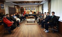 Başkan Aslan U 13 takımını kabul etti