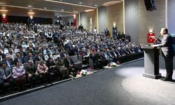 ‘Teflon tava gibiler, üstlerine  hiçbir şey yapışmıyor’
