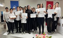 Öğrenciler Kur’an-ı Kerim’i güzel okumak için yarıştı