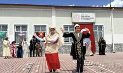 Engelliler Haftası'nı 8 ülkenin halk danslarıyla kutladı