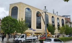 Ahlatcı'nın yeni binası göz kamaştırıyor