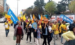 1 Mayıs’ı halaylarla kutladılar