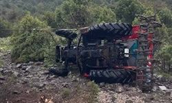 Traktör şarampole devrildi: 1 yaralı