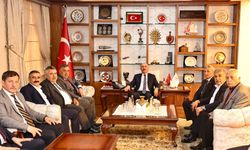 Vali Çalgan’dan Recep Gür’e tebrik