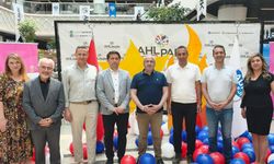 Ada Koleji sergi açtı