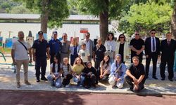 Mecitözü'nde öğrencilerin "Geleceğin nefesleri" resim sergisi açıldı