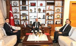 İki kaymakamdan veda ziyareti
