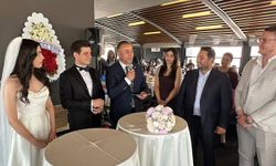 Yeğeninin nikah şahidi oldu