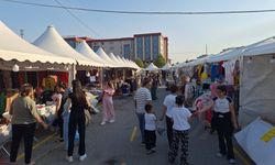 Yerel esnaf festivalde stant açtı