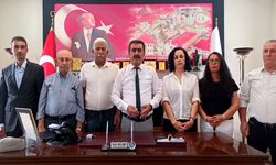 CHP'li belediye başkanı Yeni Parti'ye geçti
