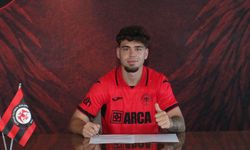 Çorum FK Rumen futbolcuyu kadrosuna kattı