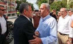 Özgür Özel'den  Tufan Köse’ye taziye ziyareti