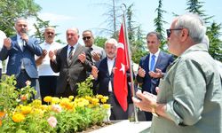 15 Temmuz şehidi kabri başında dualarla anıldı