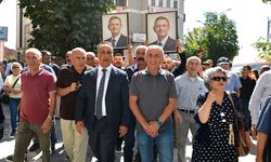 YENİ Parti'den gövde gösterisi