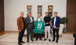Mimar Sinan Spor Kulübü’ne 1 milyon TL’lik destek