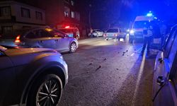 Yolun karşısına geçmeye çalışırken otomobil çarptı