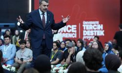 Bakan Tekin'den "serbest kıyafet" sorusuna yanıt: Bu yüzden kaldırılmış