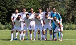 Defans hattı Real Madrid, hücum hattı Real Mardin