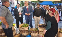 İyi Partililerden pazar çıkarması