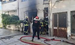 3 katlı binada yangın paniği