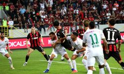 Çorum FK orta konusunda sıkıntılı