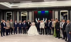 Mehmet Gayretli oğlunu evlendirdi