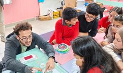 Köy okulu öğrencilerine yönelik bilim ve teknoloji etkinliği başladı