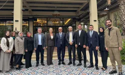 Ahlatcı İstanbul'da esnaf ve vatandaşlarla buluştu