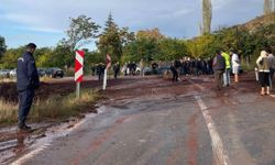 Çorum'da sağanak yağış ulaşımı olumsuz etkiledi