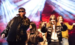 Eypio'dan muhteşem konser