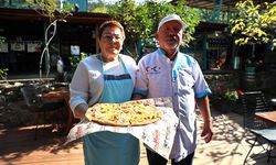 İsveç'ten Çorum'a döndü, köyüne pizzacı dükkanı açtı