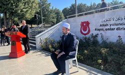 Çorum'da şehitler kabirleri başında dualarla anıldı