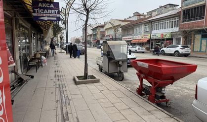 Alaca'da kaldırım işgaline geçit verilmeyecek