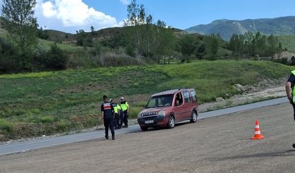 Seyir halindeyken kalp krizi geçiren sürücü hayatını kaybetti