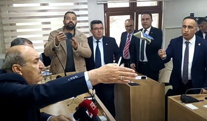 İl Genel Meclisi'nde 'seçim' krizi