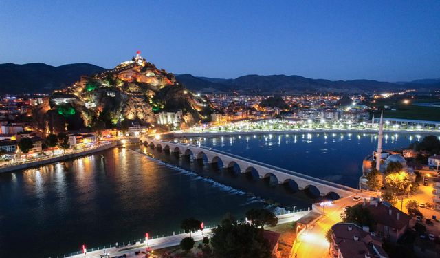 Çorum'da yüzyıllardır ayakta duran kale turizme kazandırıldı